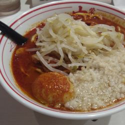 北極ラーメン 北極味玉、背脂
