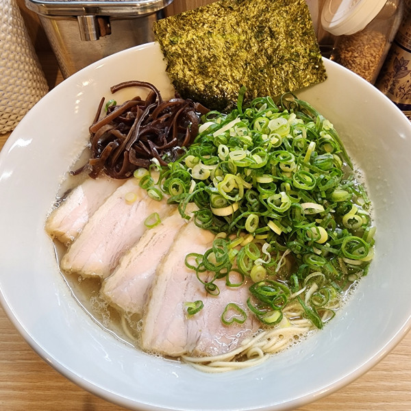 「ネギチャーシューメン」@ラーメン つる家の写真