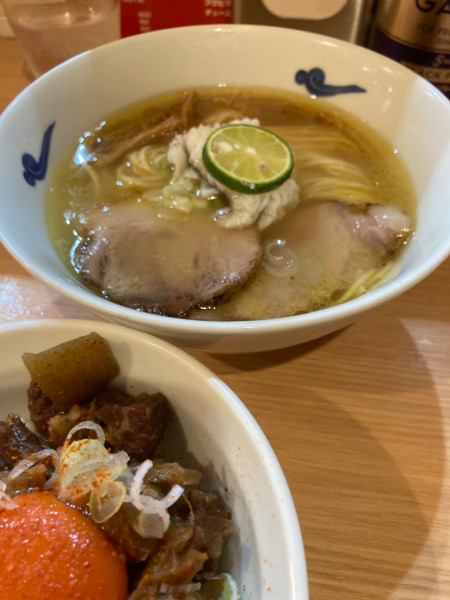 「鱧塩らーめん¥1,100、どて焼きご飯¥500」@RAMEN ガモウスマイルの写真