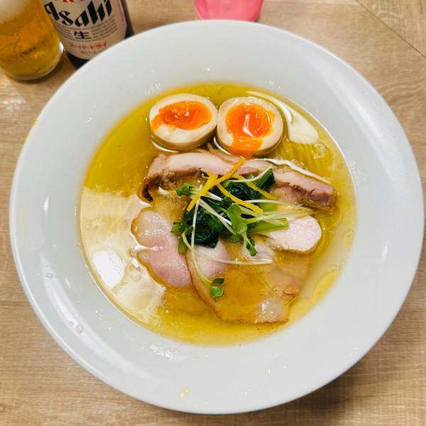 「特製中華そば塩」@KITCHEN TAKANOの写真