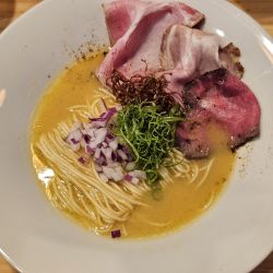 【限定】嶽きみと地鶏のポタージュ　1400円