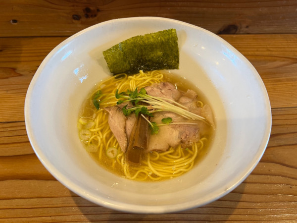 「塩ラーメン」@二代目煮干しラーメンまるにぼ 防府本店の写真
