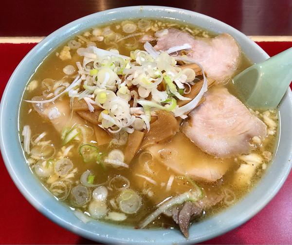 「チャーシューワンタンメン大盛り1300メンマ200茶碗400」@太源の写真