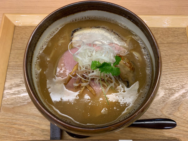 「広島産牡蠣味噌らぁめん」@柳橋さんりょうの写真