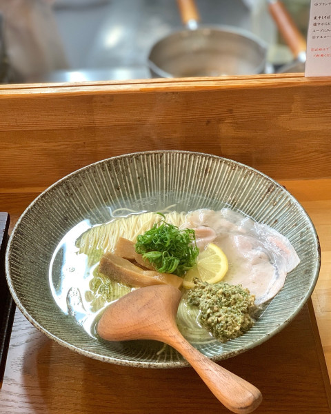 「牡蠣そば(並)とかま飯のセット」@中華そば 華塩の写真