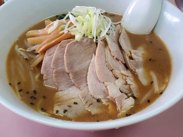 「味噌ラーメン＋チャーシュー」@どさん子大将 能見台店の写真