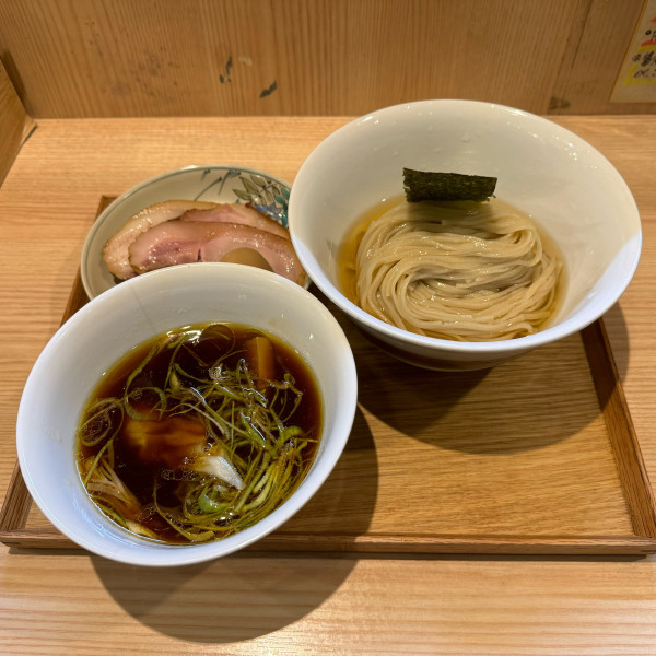 「特製本枯れ節昆布水の醤油つけ麺」@中村麺三郎商店の写真