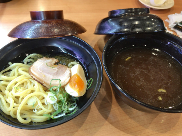 「昆布水つけ麺」@無添 くら寿司 足立江北店の写真