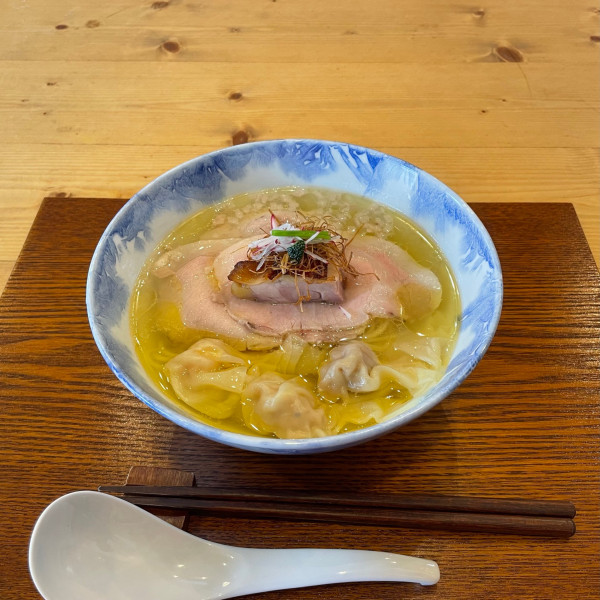「特製しおらぁ麺」@Ramen FeeLの写真