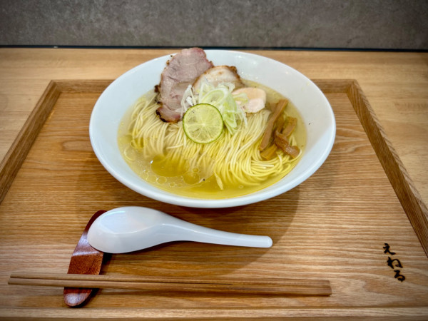 「地鶏貝塩らぁ麺(850¥)」@麺や えねるの写真