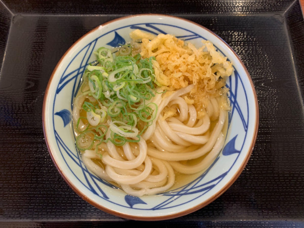 「冷かけうどん」@丸亀製麺 武石インター店の写真