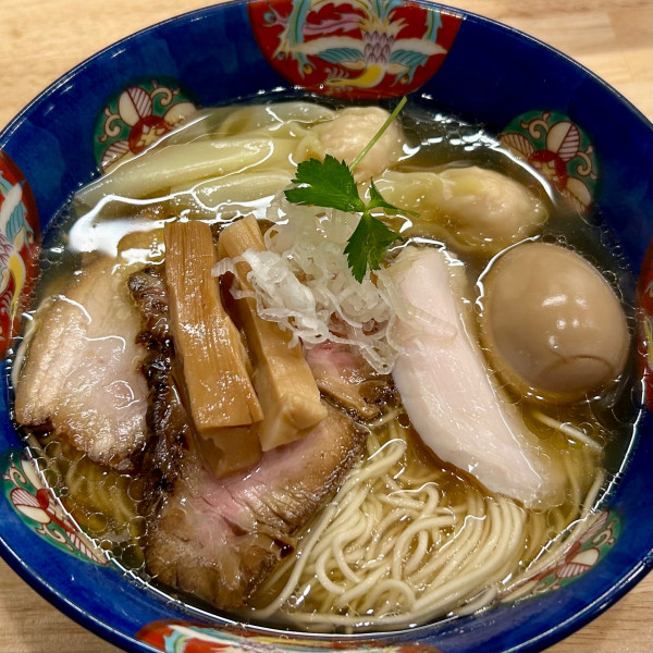 「全部のせ特製中華そば 五塩」@いのちノ中華そば 龍ノ谷の写真