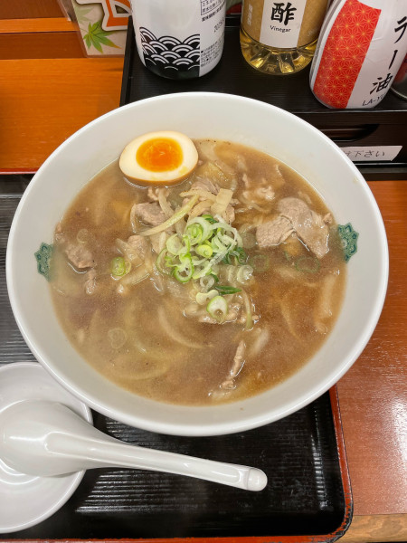 「肉そば(690円)期間限定」@日高屋 石川町店の写真