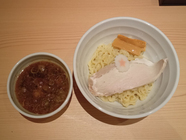 「つけそば（中・ちぢれ麺）」@横濱中華そば 上星商店 横浜コネクトスクエア店の写真