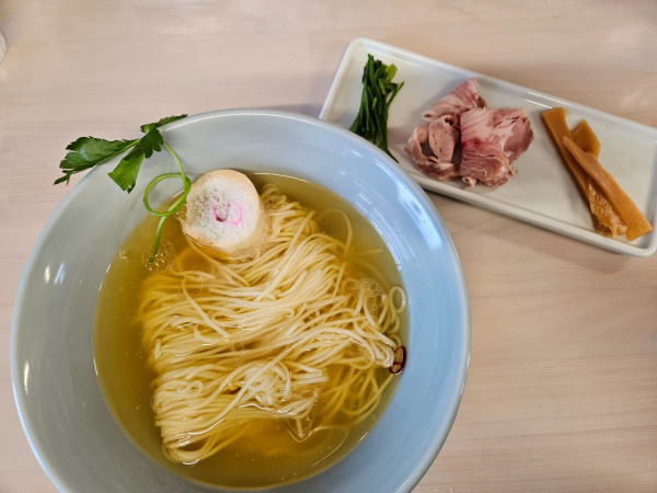 「男鹿塩ラーメン」@男鹿塩ラーメン おがやの写真