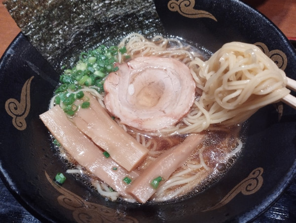 「中華そば(醬油)(800)」@中華そば 弁多津の写真