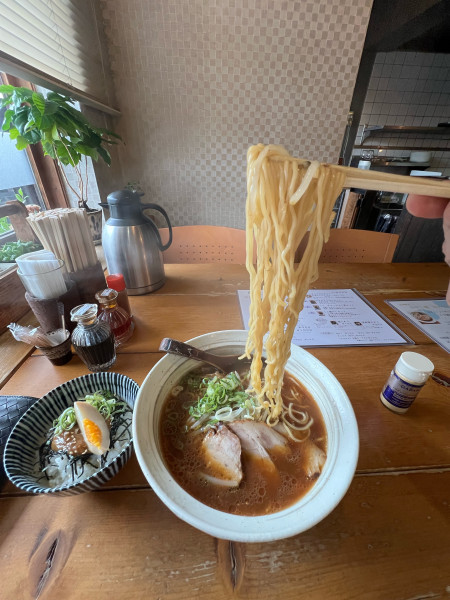 「醤油ラーメン」@らあめん くう屋の写真