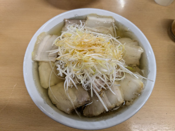 「大盛りネギチャーシューメン1400円」@坂内食堂 喜多方本店の写真