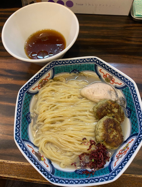 「[限定]昆布水仕立ての冷やし牡蠣そば¥1700」@稲荷屋の写真