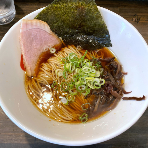 「朝ラーメン 600円」@燵家製麺の写真
