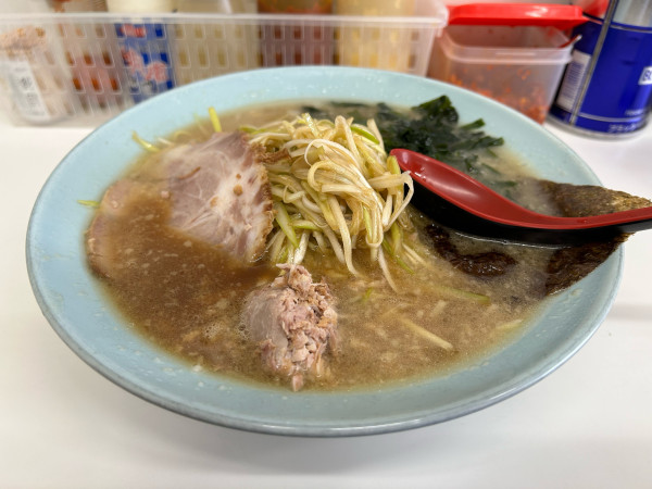 「ネギラーメン 中 ¥850」@◯つばき食堂の写真
