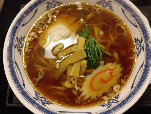 「ラーメン・手打ち麺変更（¥500+20）」@三松会館の写真