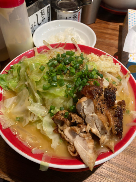 「鶏まる二郎　300 野菜増し」@箕輪家 中野旗艦店の写真