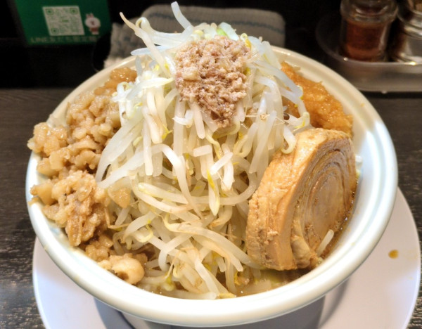 「二郎系らーめん」@らーめん 三極志の写真