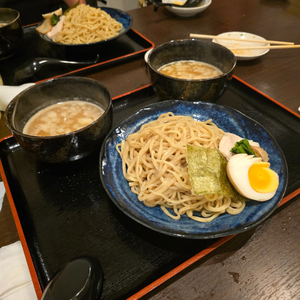 「やまむろつけ麺（タマシャモ濃厚つけ麺）」@やまむろラーメンの写真