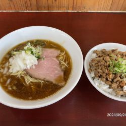 煮干しラーメン チャー丼セット 和え玉
