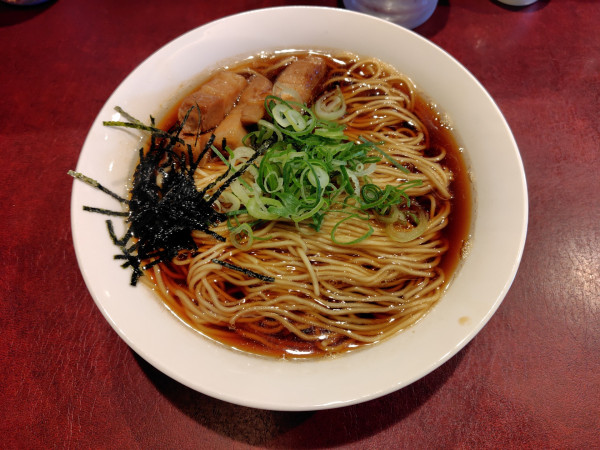 「醤油ラーメン細麺750円（会員価格）」@CaravanTTRの写真