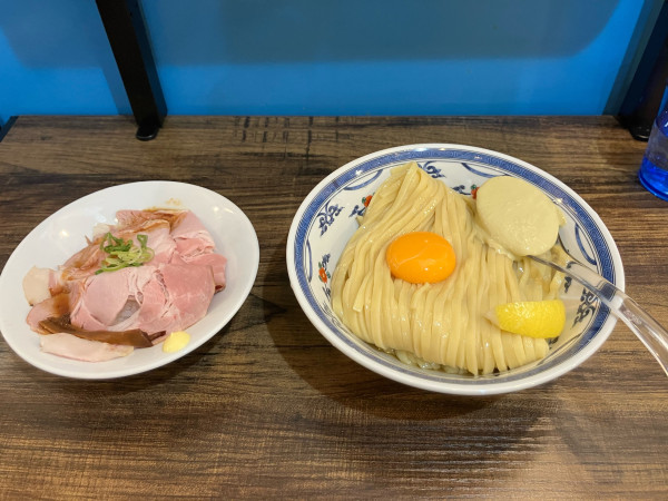 「牡蠣バター麺」@むかん 初台の写真