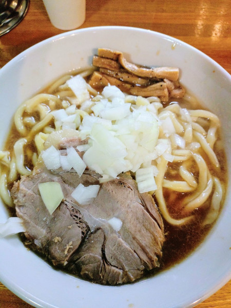 「生姜玉ねぎ950円＋大盛150円」@中華そば136の写真