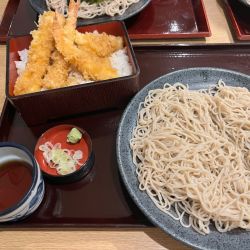 もりそばと特上海鮮天重