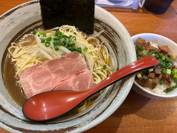 「冷やし煮干しそば(15食限定)900 チャーシュー丼200」@麺屋 烈の写真