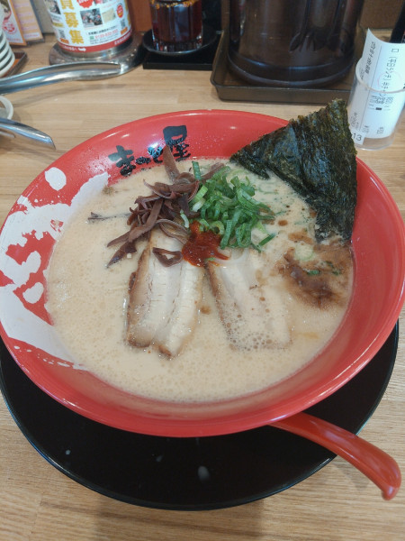 「牛白湯ラーメン」@ラーメンまこと屋 埼玉伊奈店の写真