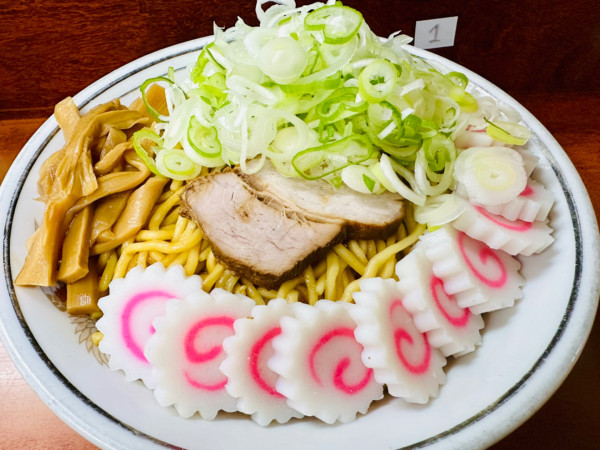 「油そば(大)【950円】」@珍々亭の写真