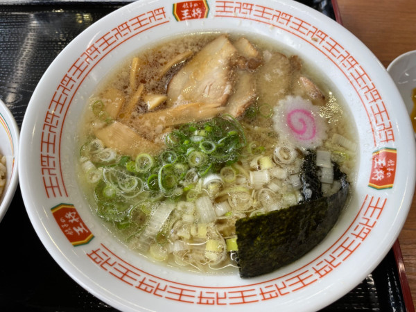 「忘れられない中華そばセット　にんにく激増し餃子に変更」@餃子の王将 豊明店の写真