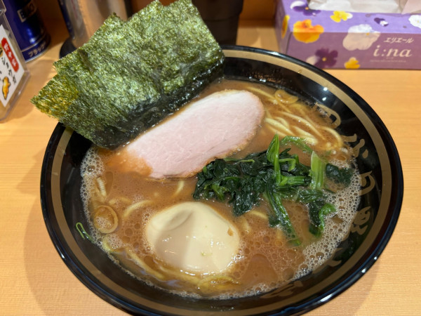 「味玉ラーメン」@横濱家系ラーメン 四代目 野中家の写真