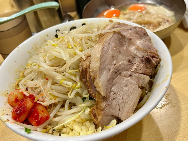 「試作品 カリードクロ しょうが アブラ過多ブラ」@ラーメン二郎 八王子野猿街道店2の写真