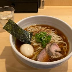 味玉軍鶏そば　醤油　大盛　1450円