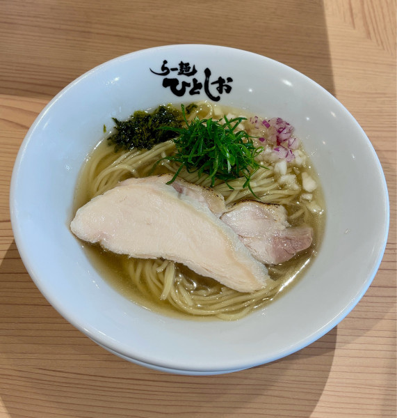 「冷やし魚介塩（1000円）」@らー麺ひとしおの写真