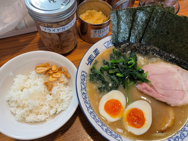 「極上ラーメン」@横浜豚骨醤油ラーメン YOLOの写真
