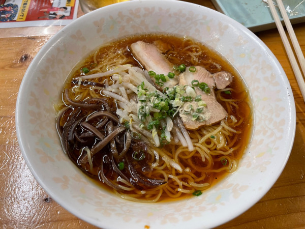 「はちきんラーメン」@やいろ亭 ひろめ店の写真