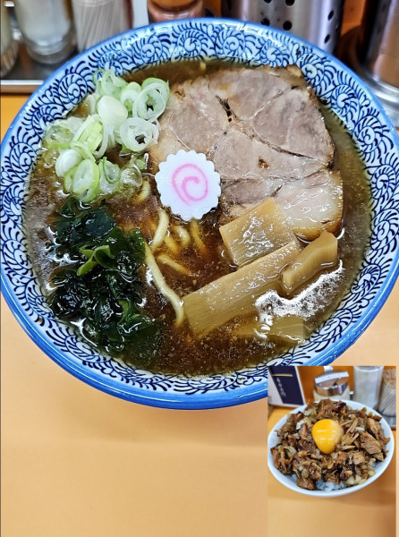 「Akkeyラーメンとチャーシュー丼」@NEW Akkeyラーメンの写真