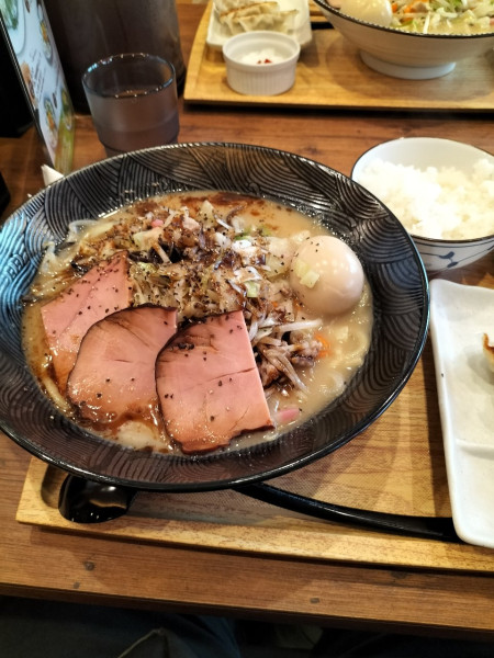 「特製ちゃんぽんの黒」@じげもんちゃんぽん 幸手店の写真