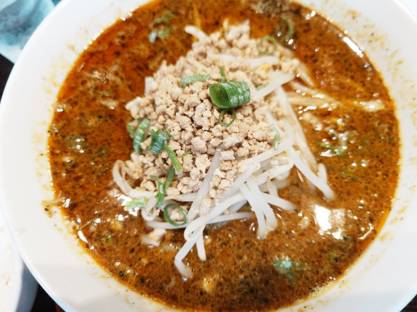 「【日替わり】黒胡麻カレー担々麺」@中国料理 紅龍の写真