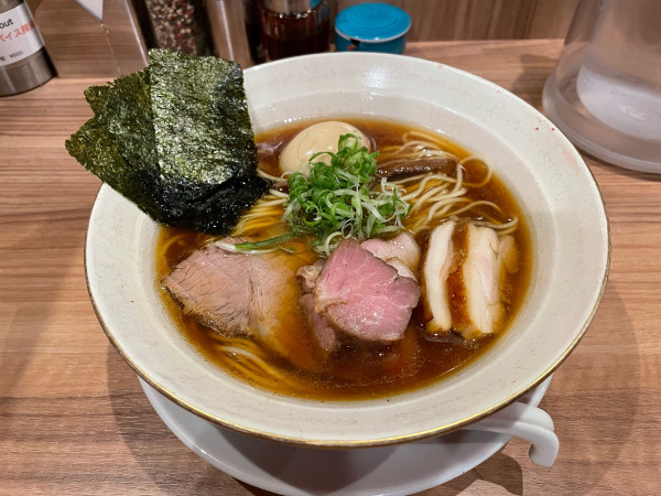 「特製醤油」@麺処 ほん田 秋葉原本店の写真