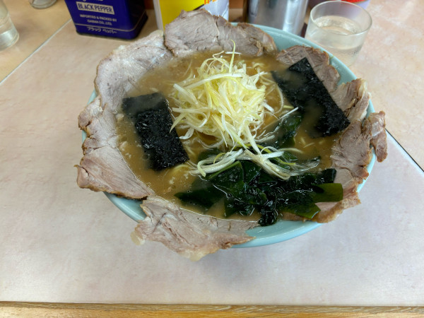 「ネギチャーシューメン中(1350)」@とんとんラーメンの写真