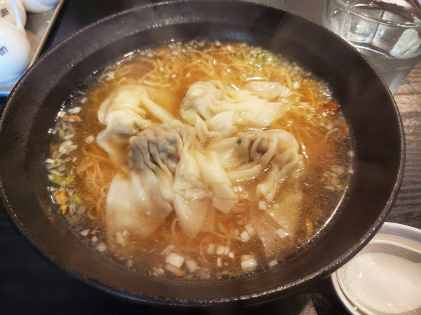 「雲呑麺」@CHINESE BBQ CHARIの写真